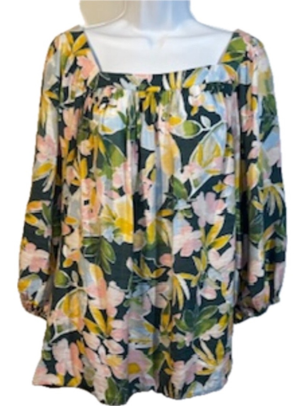 Lauren Conrad tropical blouse. Size large
